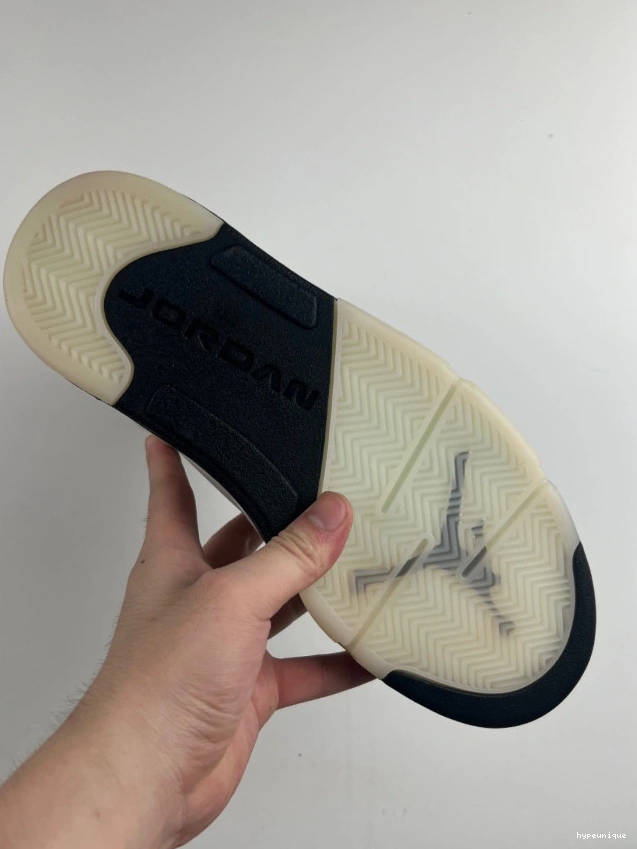 HYPE RETRO 5 BLACK' 'WHITE DD0587-110 AIR JORDAN 0823